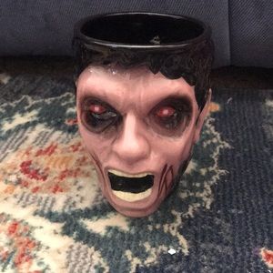 Dead Rising 4 Zombie Mug